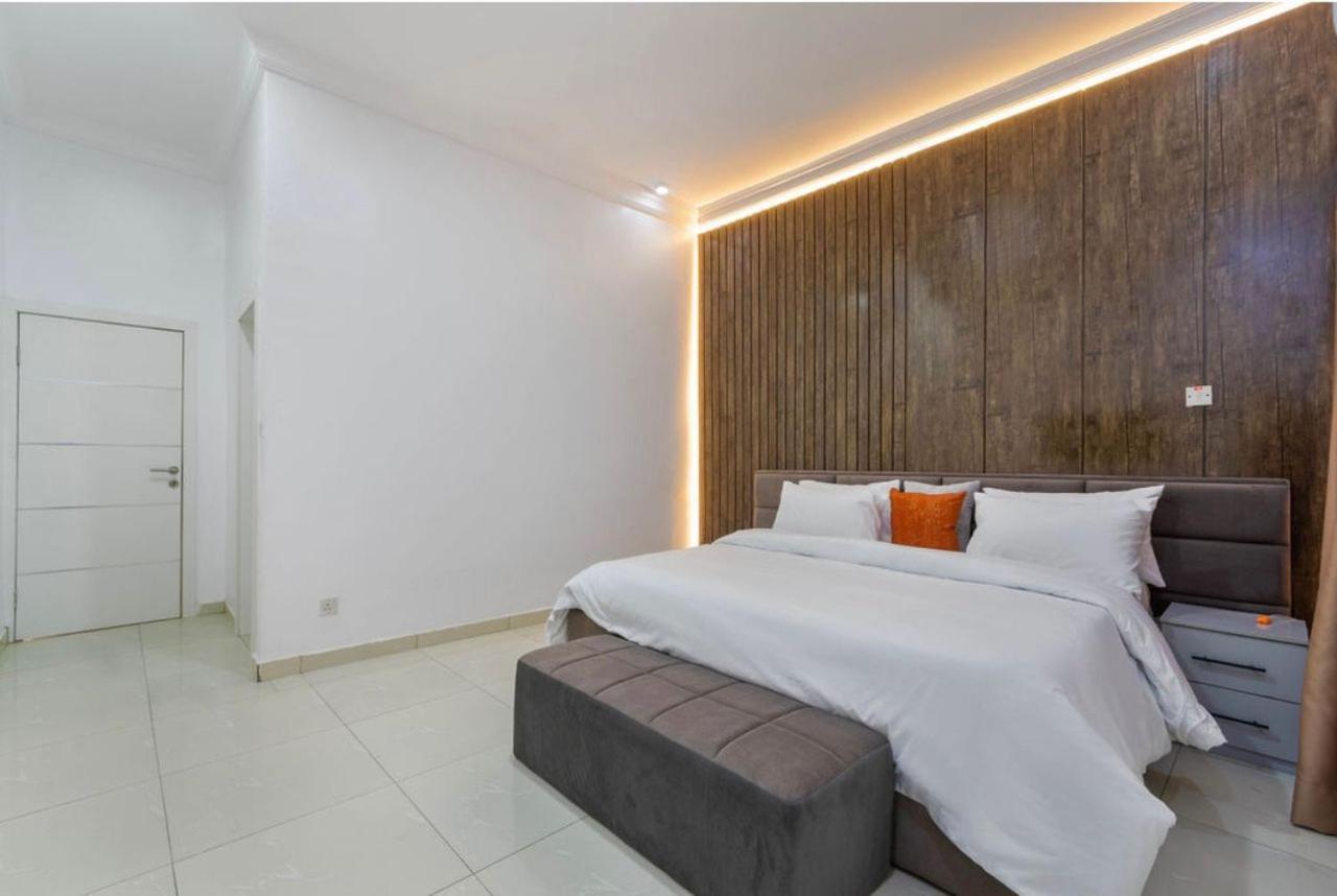 Villa Toscana Luxe Gra Port Harcourt Exterior foto