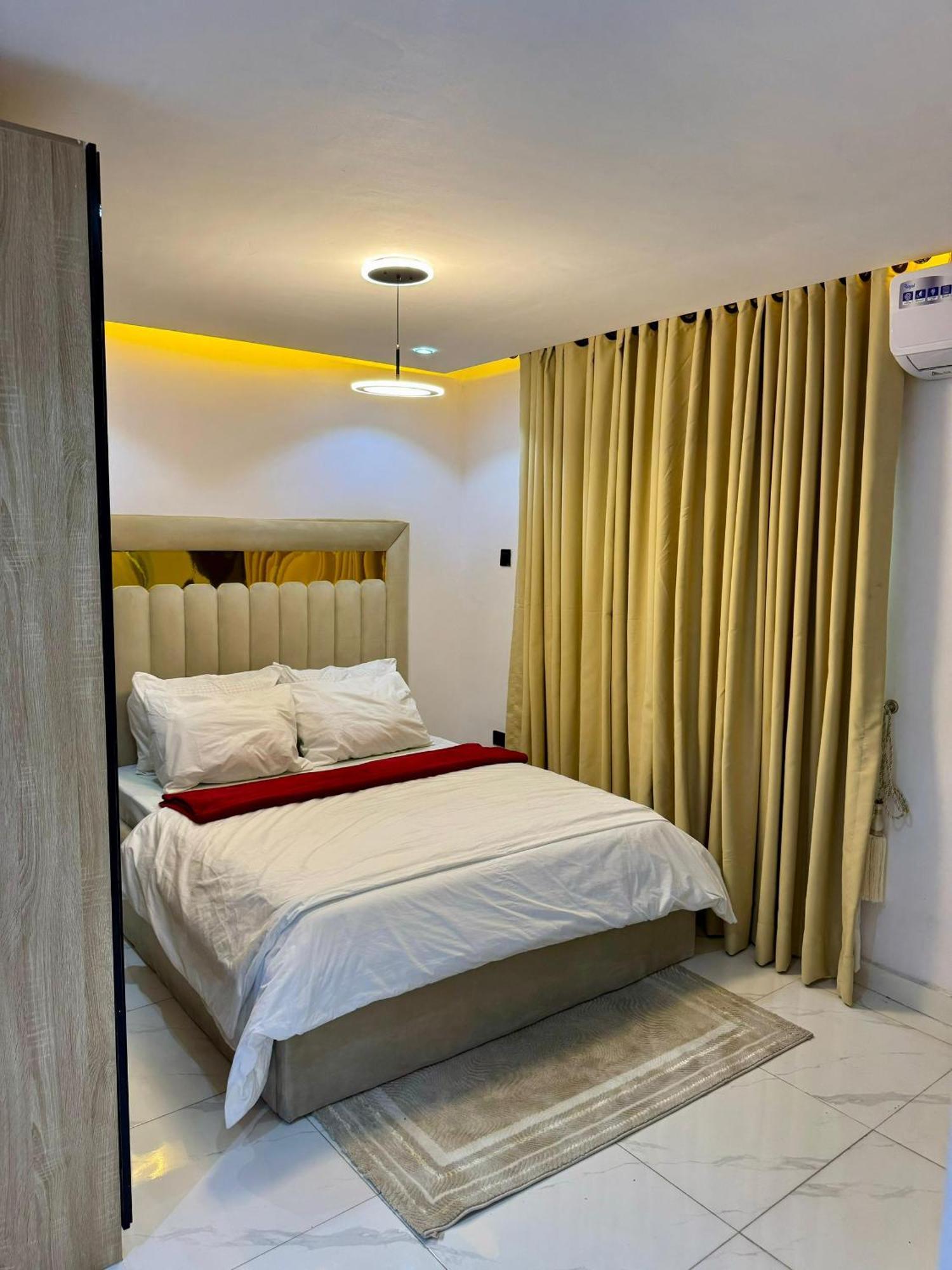 Villa Toscana Luxe Gra Port Harcourt Exterior foto
