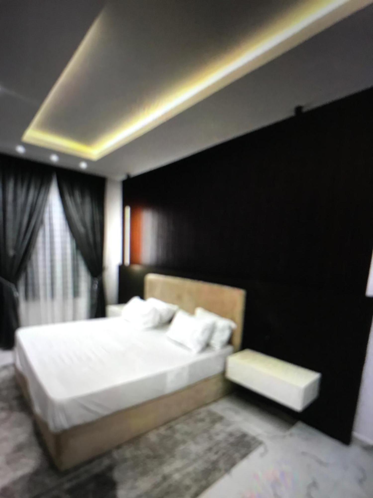 Villa Toscana Luxe Gra Port Harcourt Exterior foto